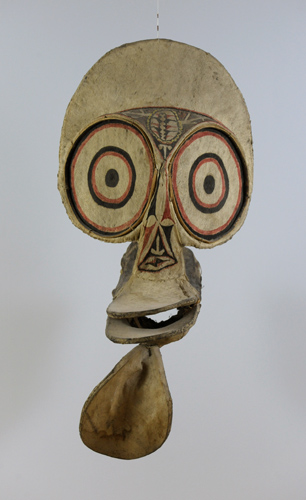 Central Baining-style mask (kavat)