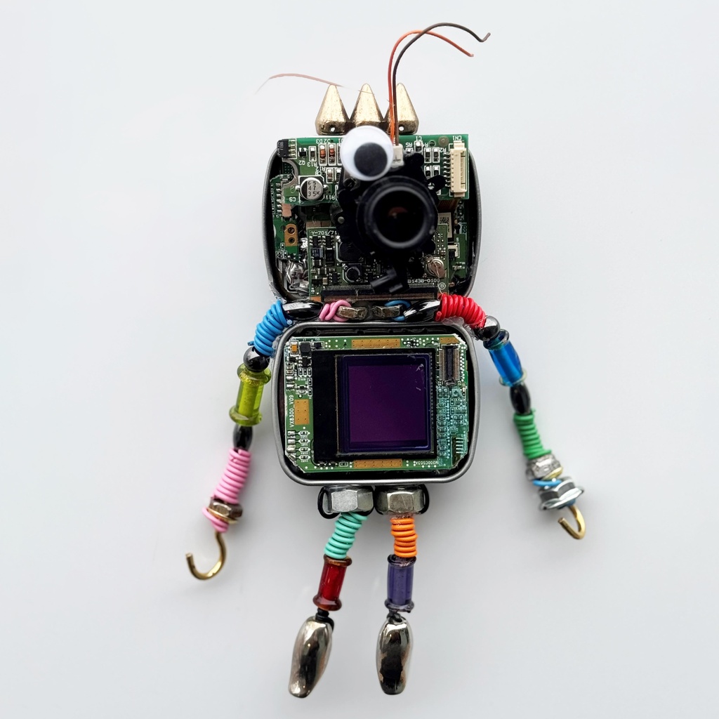 School Out at the Stanley |  Buggin' Out: Build Your Own Tin Box Robot promotional image